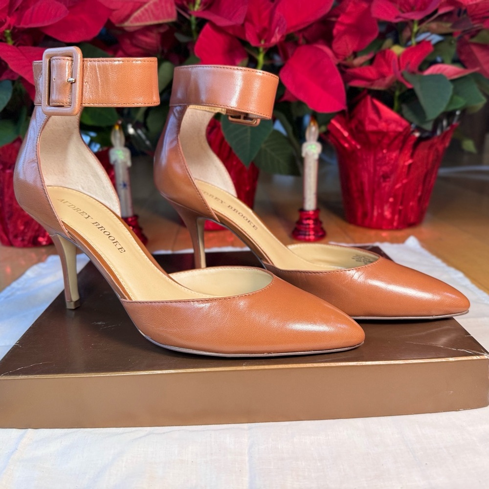 Women's Natural Leather Heels